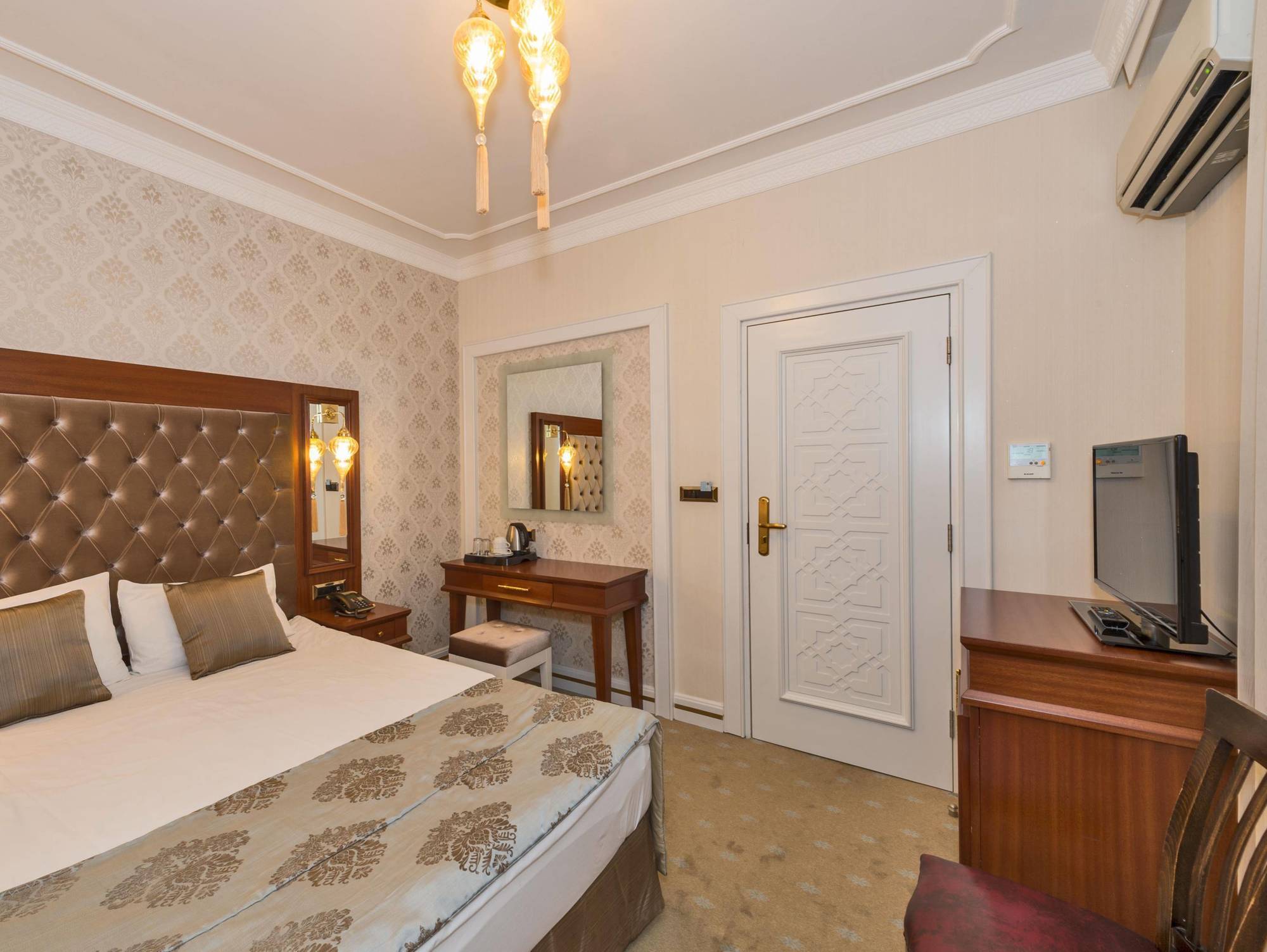 The Empress Theodora Hotel Istanbul Exteriör bild